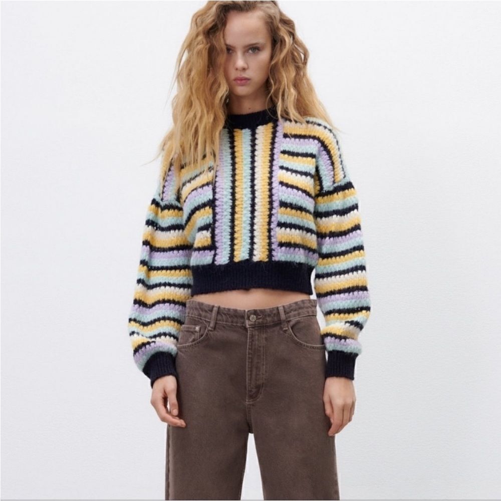 New ZARA cropped sweater size small colorful women’s fall sweater top shirt